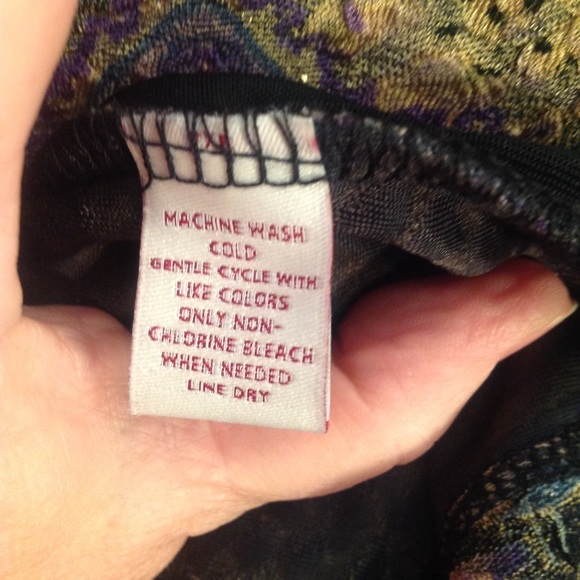 JM COLLECTION  1 piece layered look attached sweater set, M petite - Picture 7 of 7